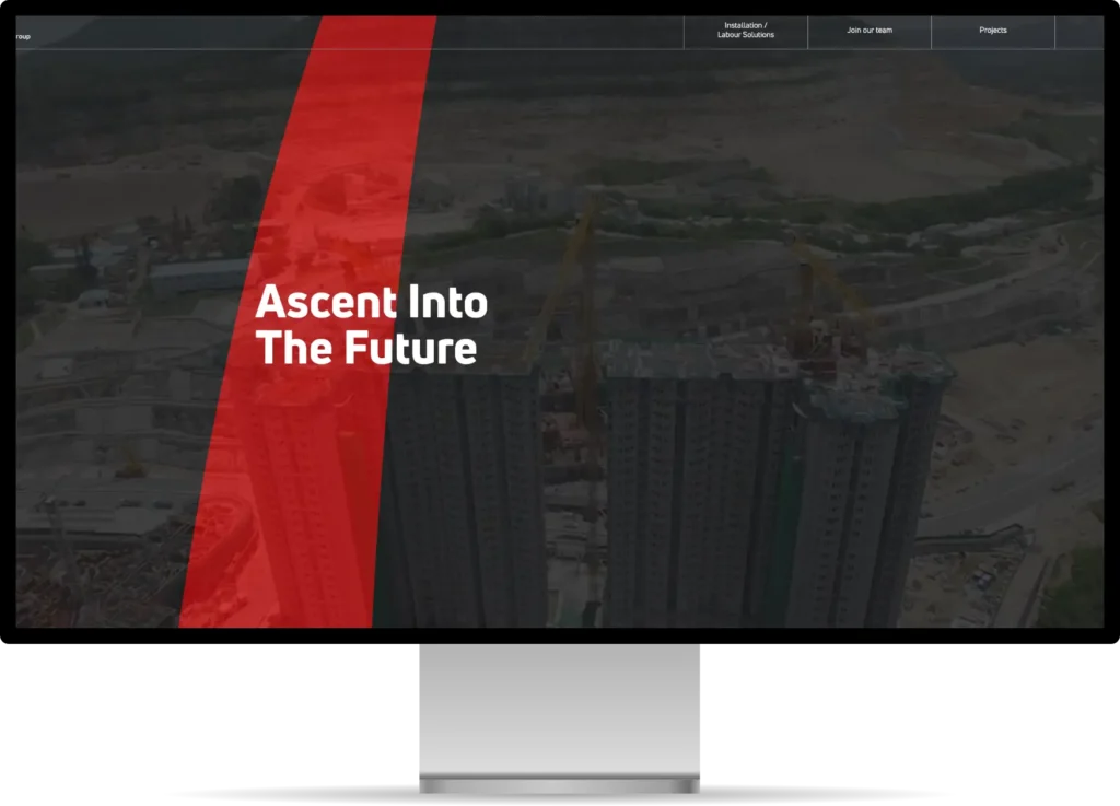 Página web con una franja roja diagonal y el texto "Ascent Into The Future" sobre una imagen aérea desaturada de un sitio de construcción con edificios altos y grúas.