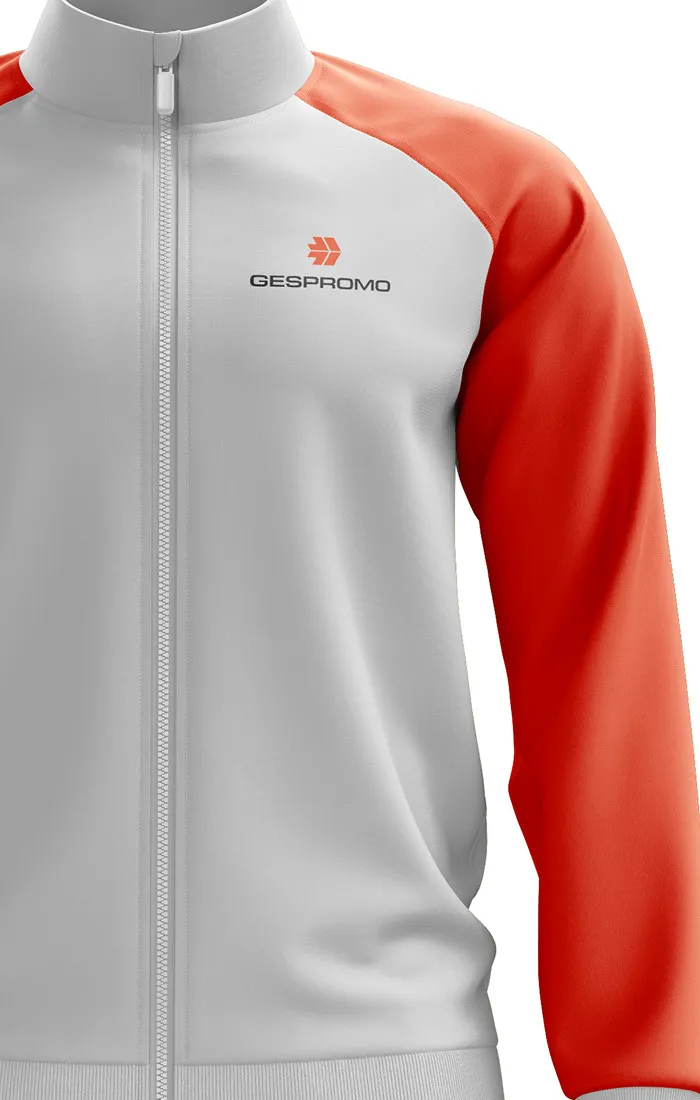 Diseño de chaqueta deportiva corporativa con el logotipo de Gespromo aplicado en el pecho, parte de la identidad visual física de la marca.